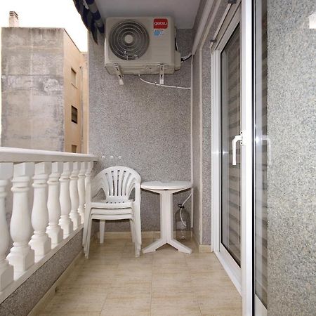 Del Cura Beach Apartment Torrevieja Luaran gambar