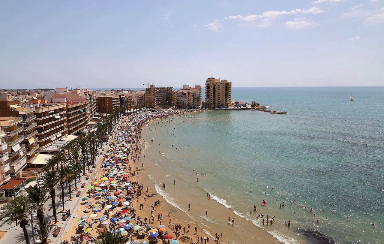 Del Cura Beach Apartment Torrevieja Luaran gambar
